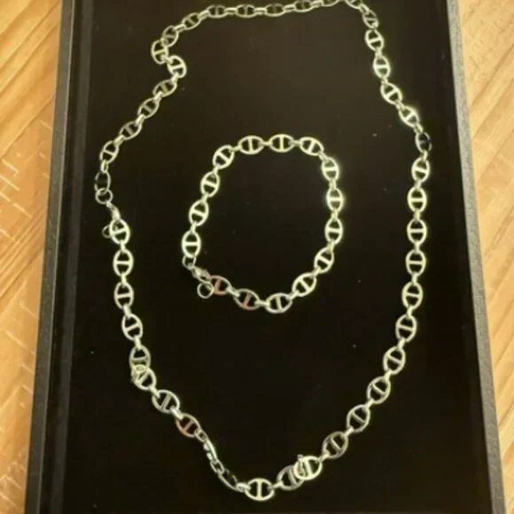 Necklace/Bracelet Combo - Picture 1 of 1